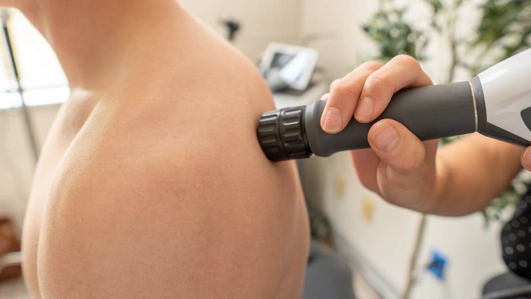 Khóa học xoa bóp bấm huyệt cơ bản